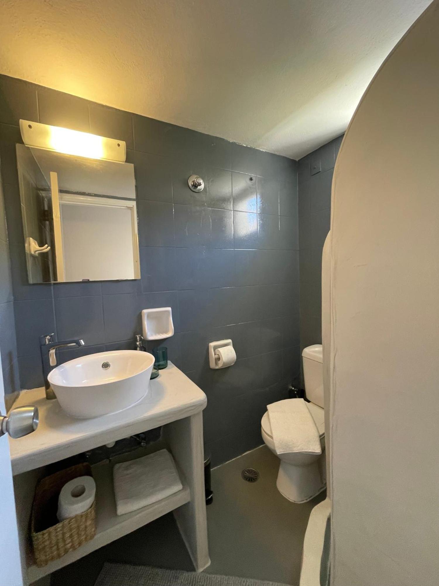Spanos Studios - Panteli Exteriör bild