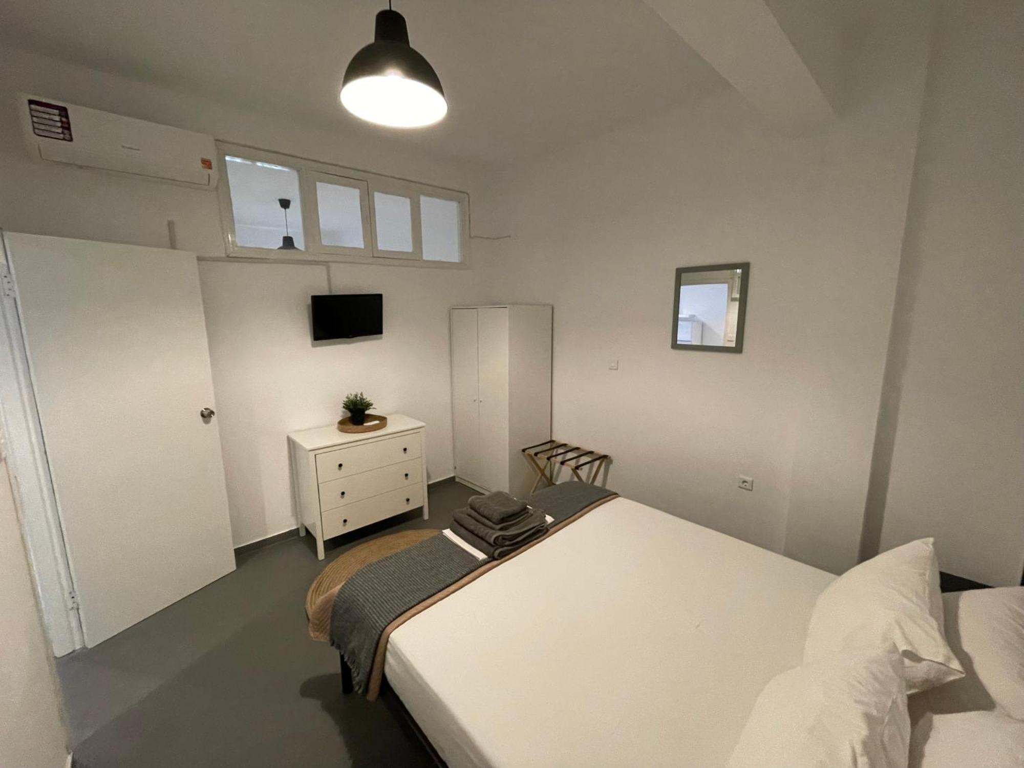 Spanos Studios - Panteli Exteriör bild