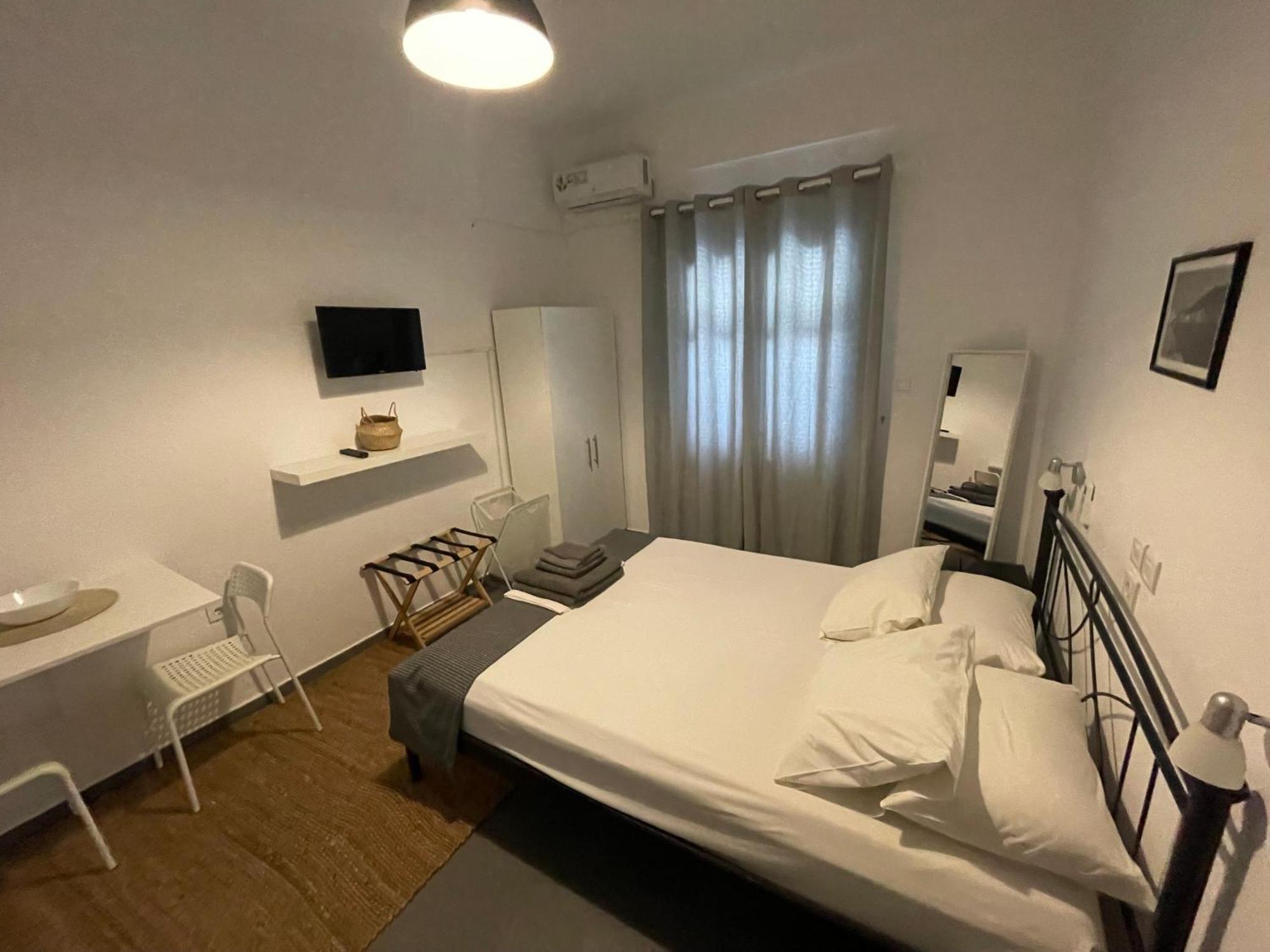 Spanos Studios - Panteli Exteriör bild