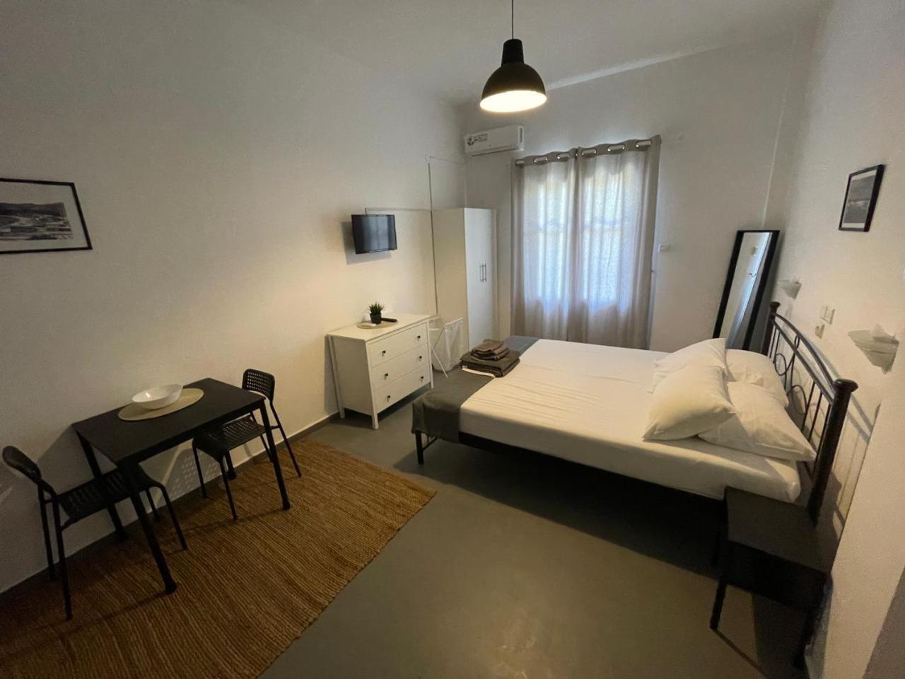 Spanos Studios - Panteli Exteriör bild