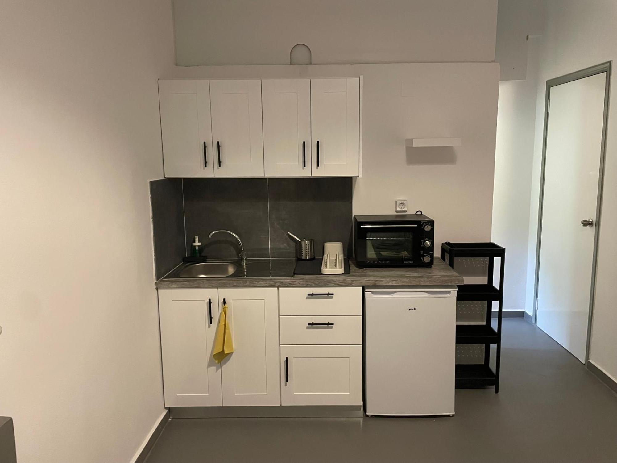 Spanos Studios - Panteli Exteriör bild